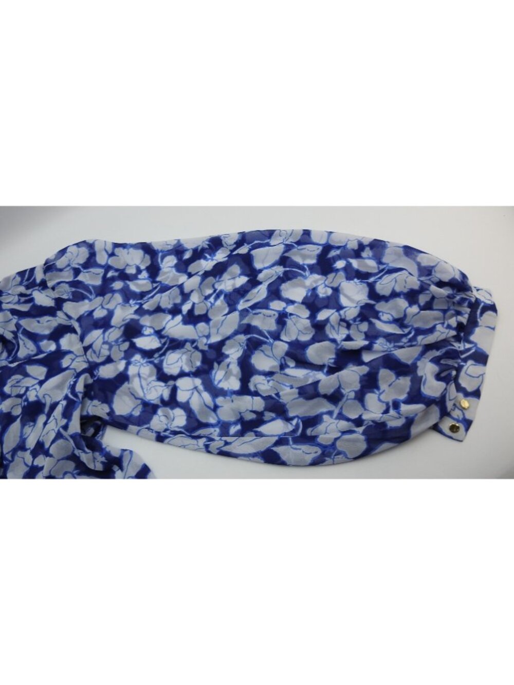 Chico's Georgette Blue White Floral Sheer Blouse Balloon Sleeve Sz 12  2 - Picture 10 of 11